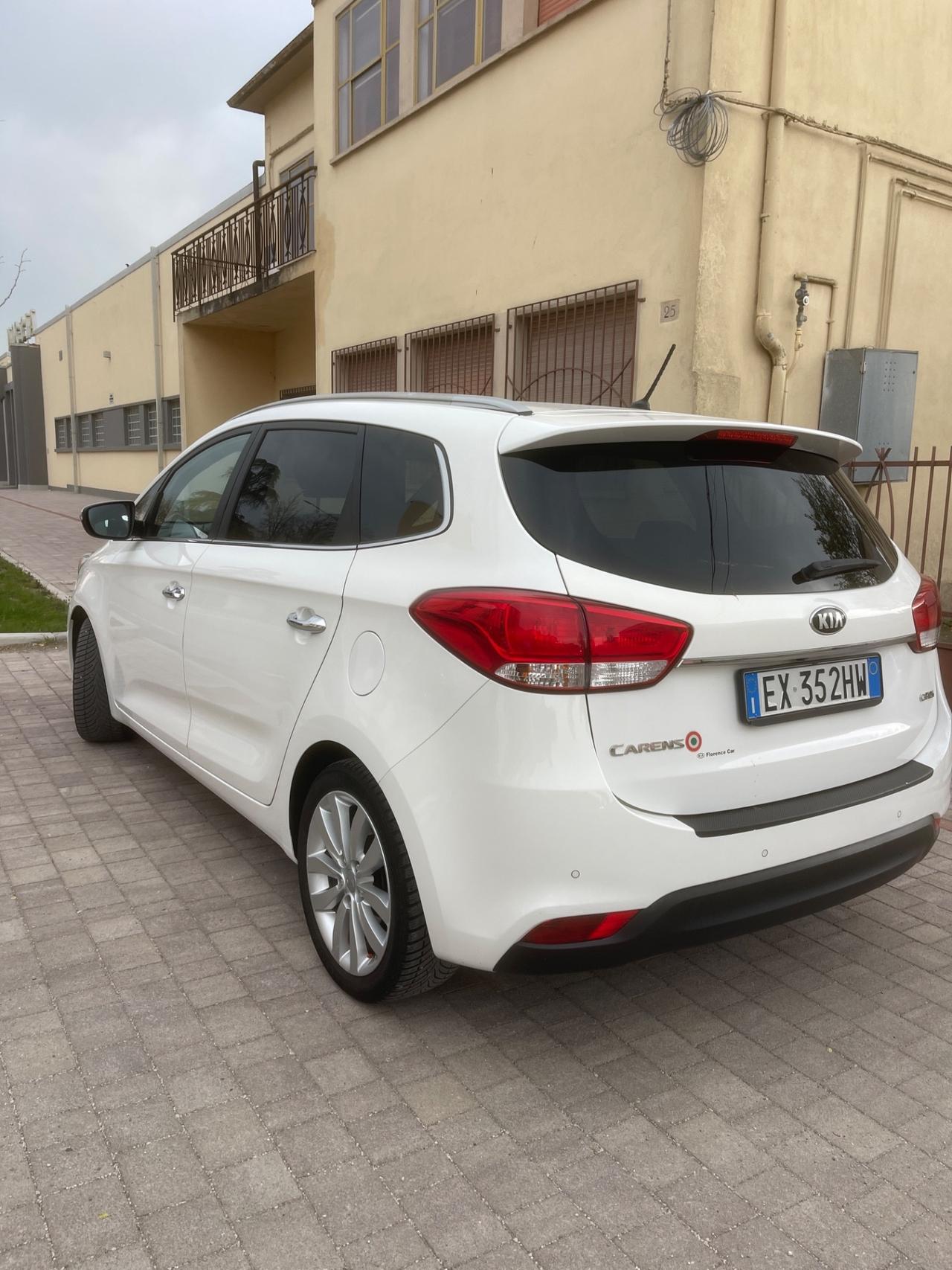 Kia Carens 1.7 CRDi 115 CV Class 7 posti