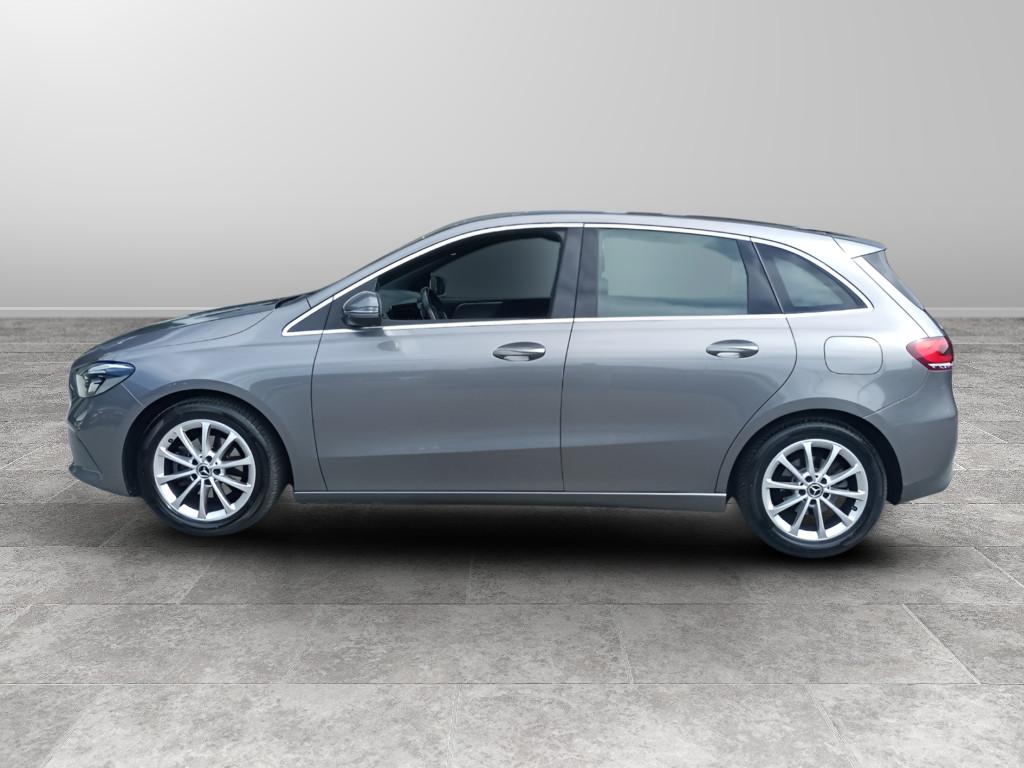 Mercedes-Benz Classe B - W247 2018 - B 180 d Sport Plus auto
