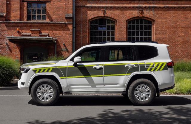 TOYOTA Land Cruiser 300 GXR Protezione Speciale VR9
