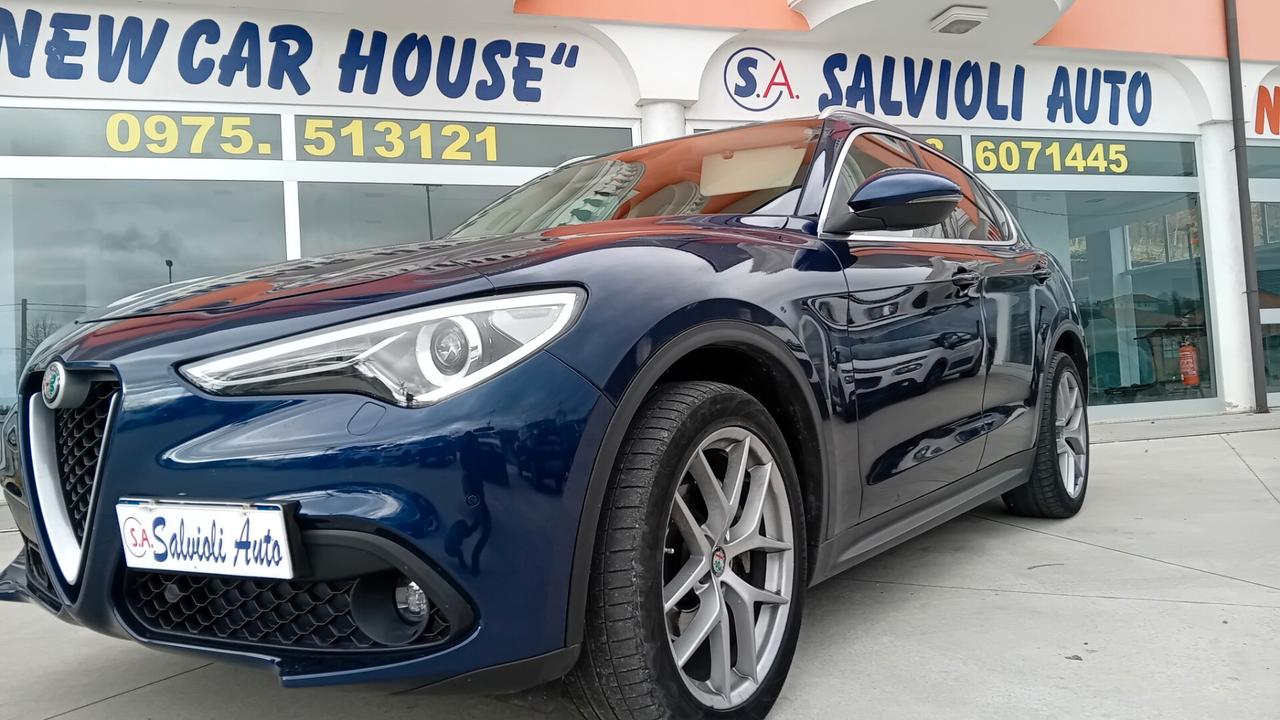 Alfa Romeo Stelvio 2.2 Turbodiesel 210 CV AT8 Q4 Super