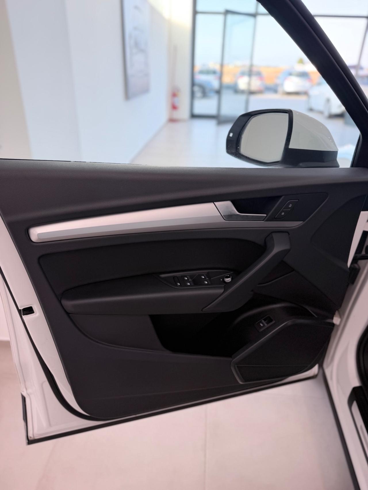 Audi Q5 SPB 40 TDI quattro S tronic Business Advanced