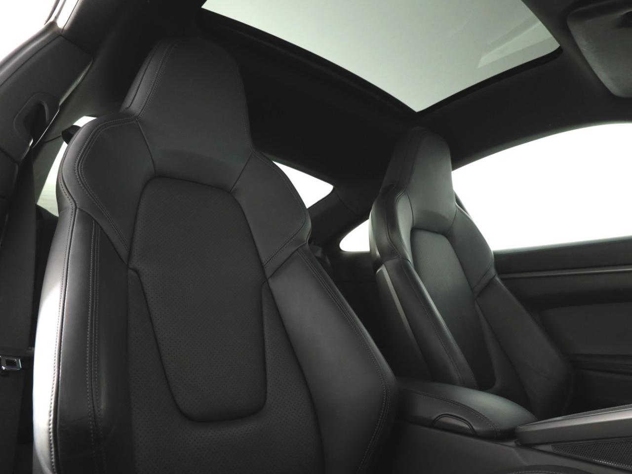 Porsche 911 coupe 3.0 carrera s auto