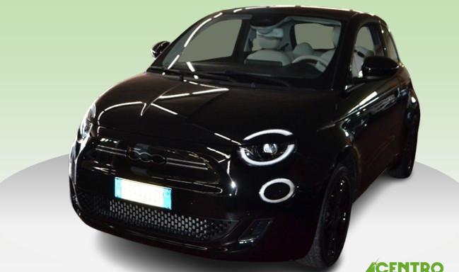 FIAT new 500e - LA PRIMA BY BOCELLI BERLINA 42 KWH