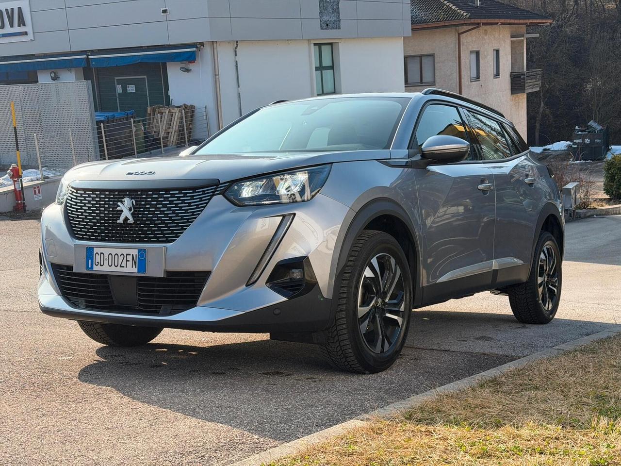 Peugeot 2008 PureTech 100 S&S Active