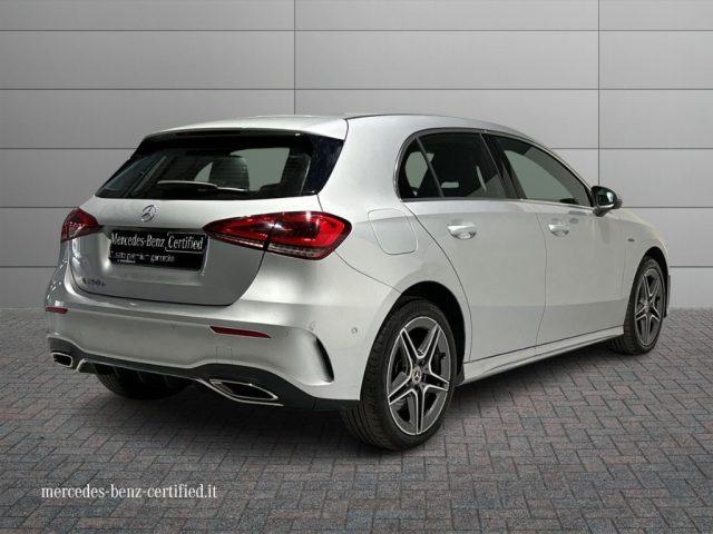 MERCEDES-BENZ A 250 e Automatic EQ-Power Premium Plus