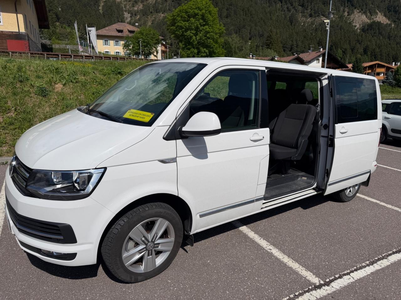 Minibus/ Caravelle 9 posti 4x4
