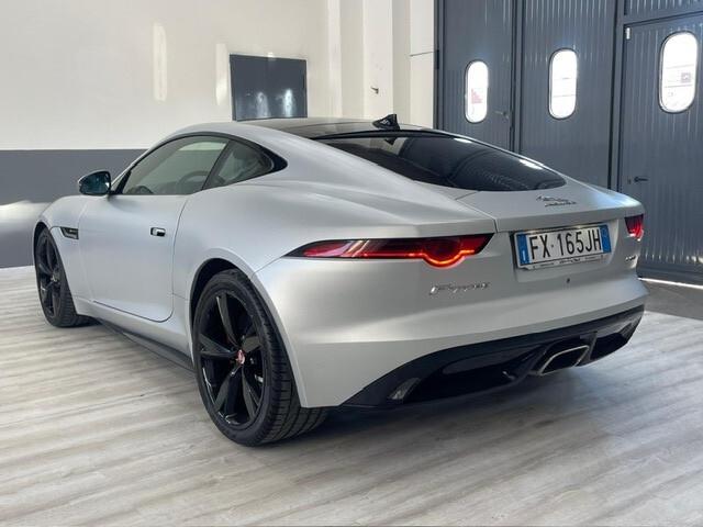 Jaguar F-Type 2.0 aut. Coupé R-Dynamic