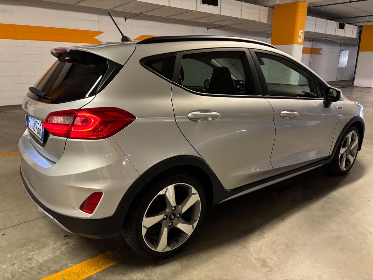 Ford Fiesta 1.5 TDCi (Con Soli 120000km)