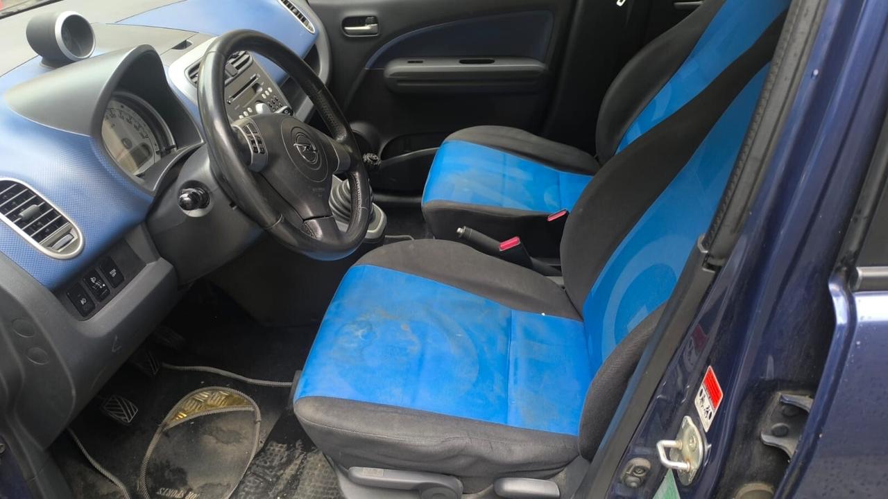 Opel Agila 1.2 16V 86CV neopatentati 2009