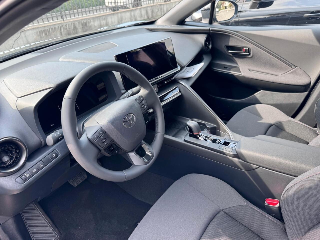 C-HR 2.0 PHEV Trend