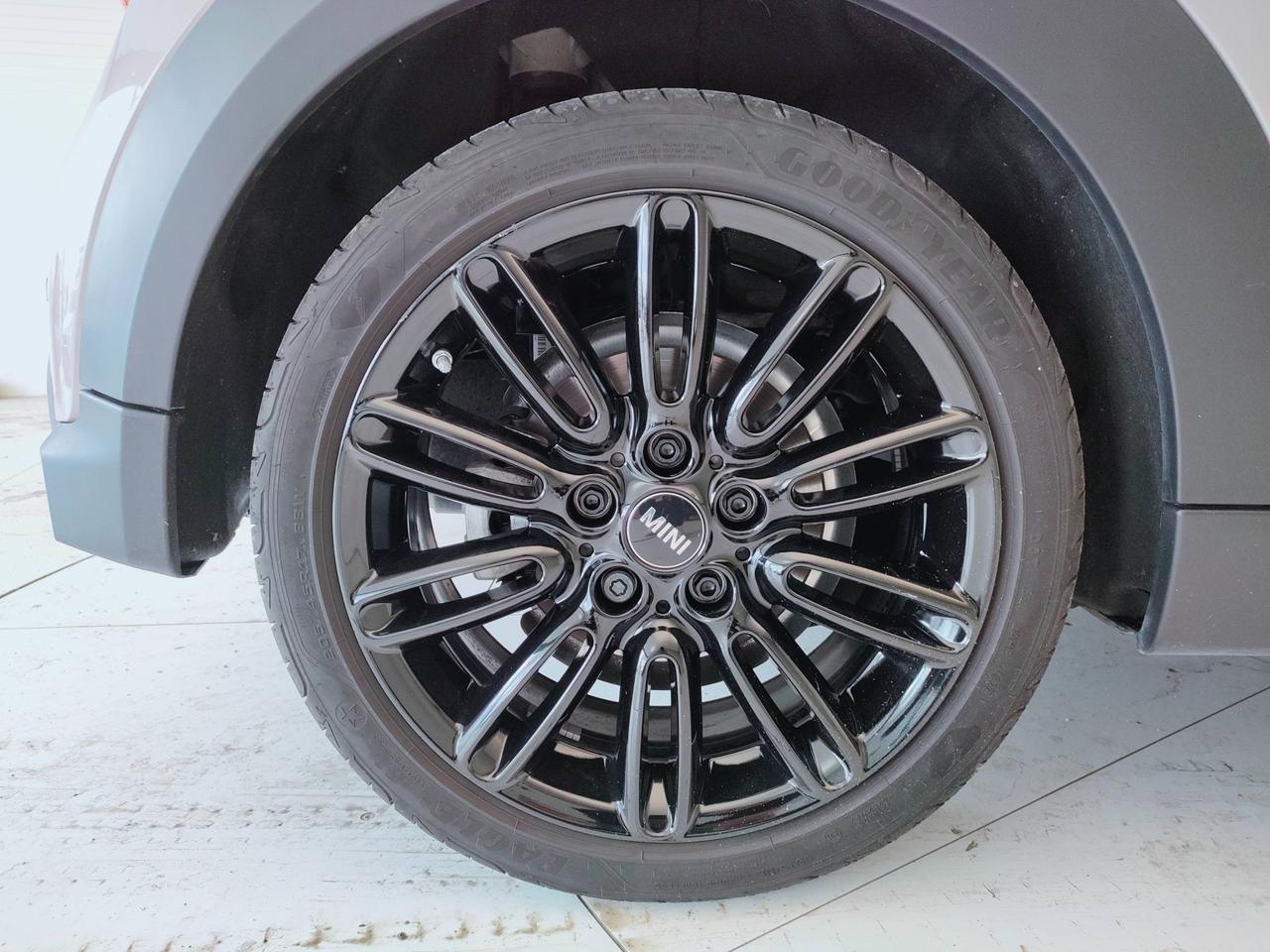 MINI Mini IV F56 2021 3p - Mini 3p 1.5 Cooper Classic auto