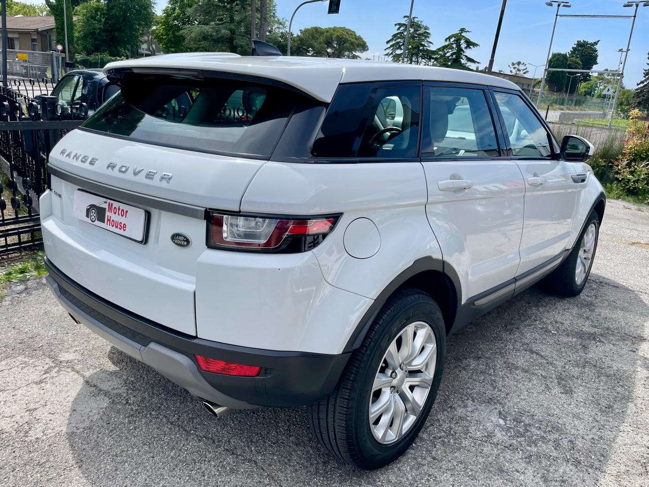 Land Rover Range Evoque 2.0 TD4 150 CV 5p. SE Dynamic