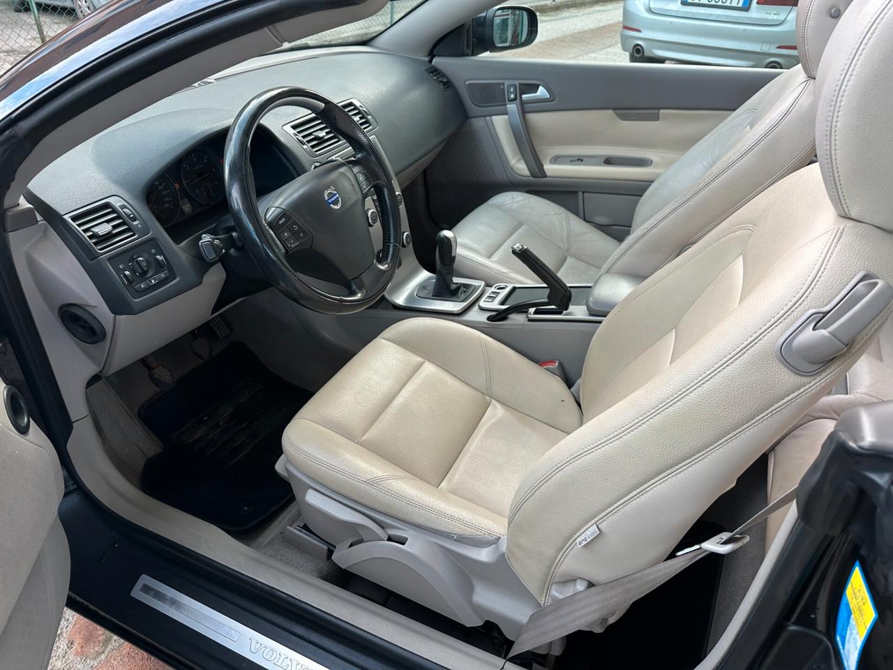 Volvo C70 2.0 D CABRIO