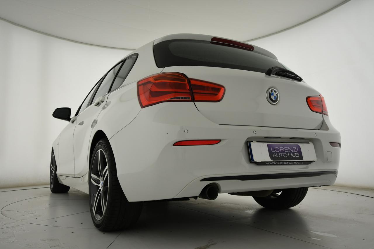 BMW 118d Sport 5p auto LED+C17"
