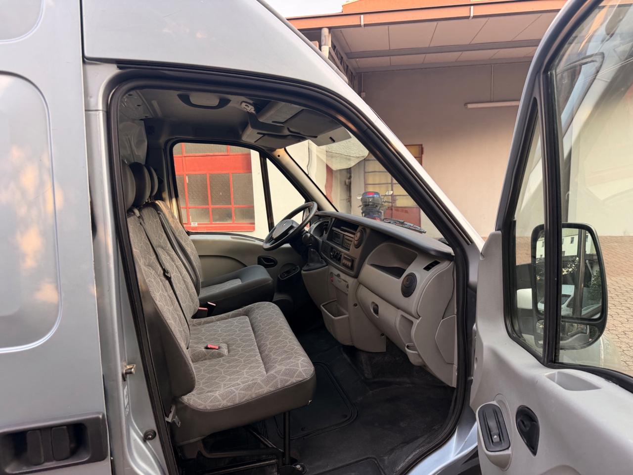 FURGONE RENAULT MASTER