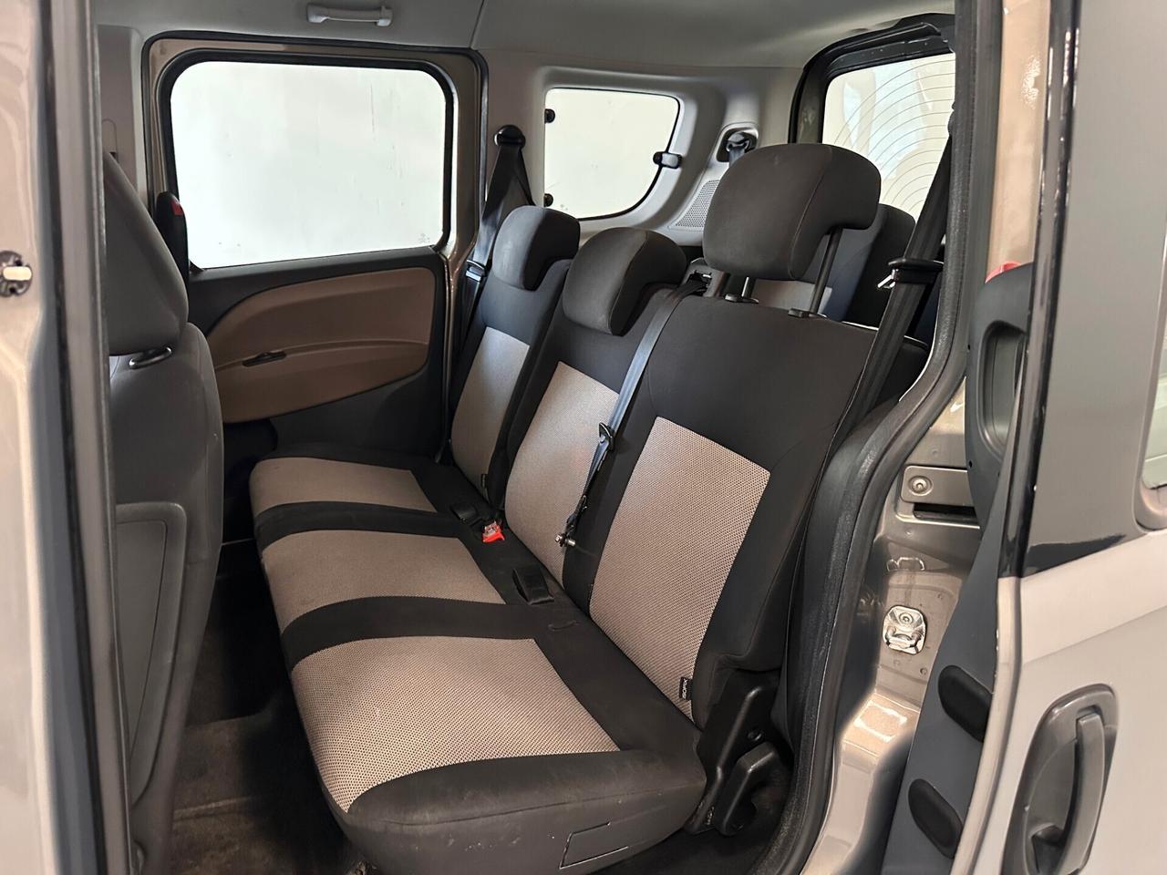 OPEL COMBO TOUR 7 POSTI 1.6 DIESEL