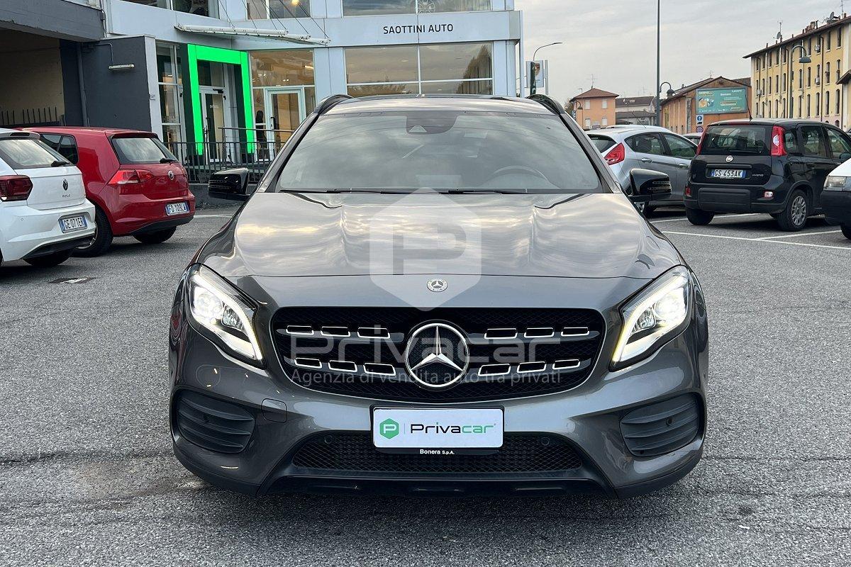 MERCEDES GLA 200 d Automatic Premium