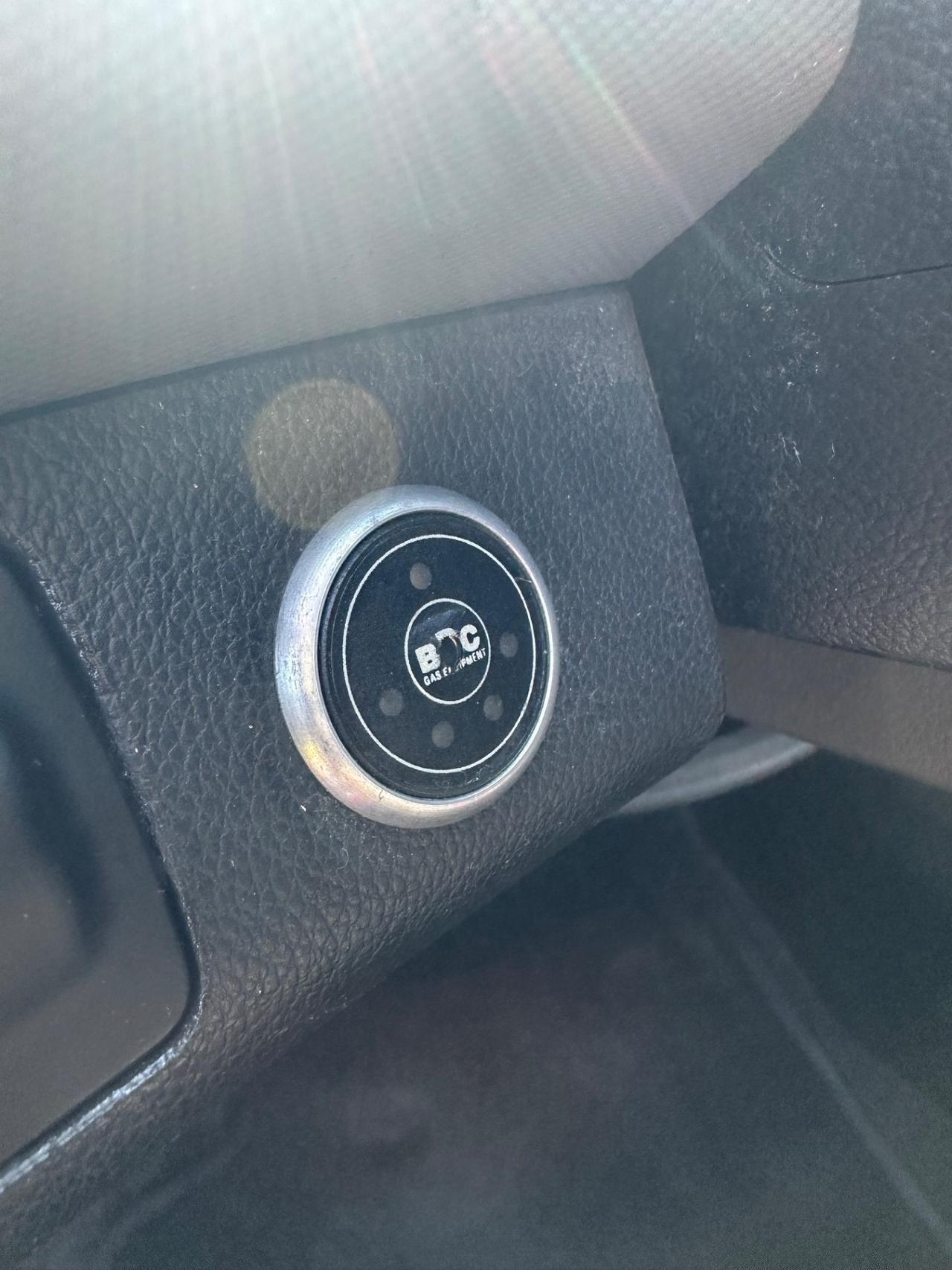 Chevrolet Aveo 1.2 86CV GPL CASA MADRE