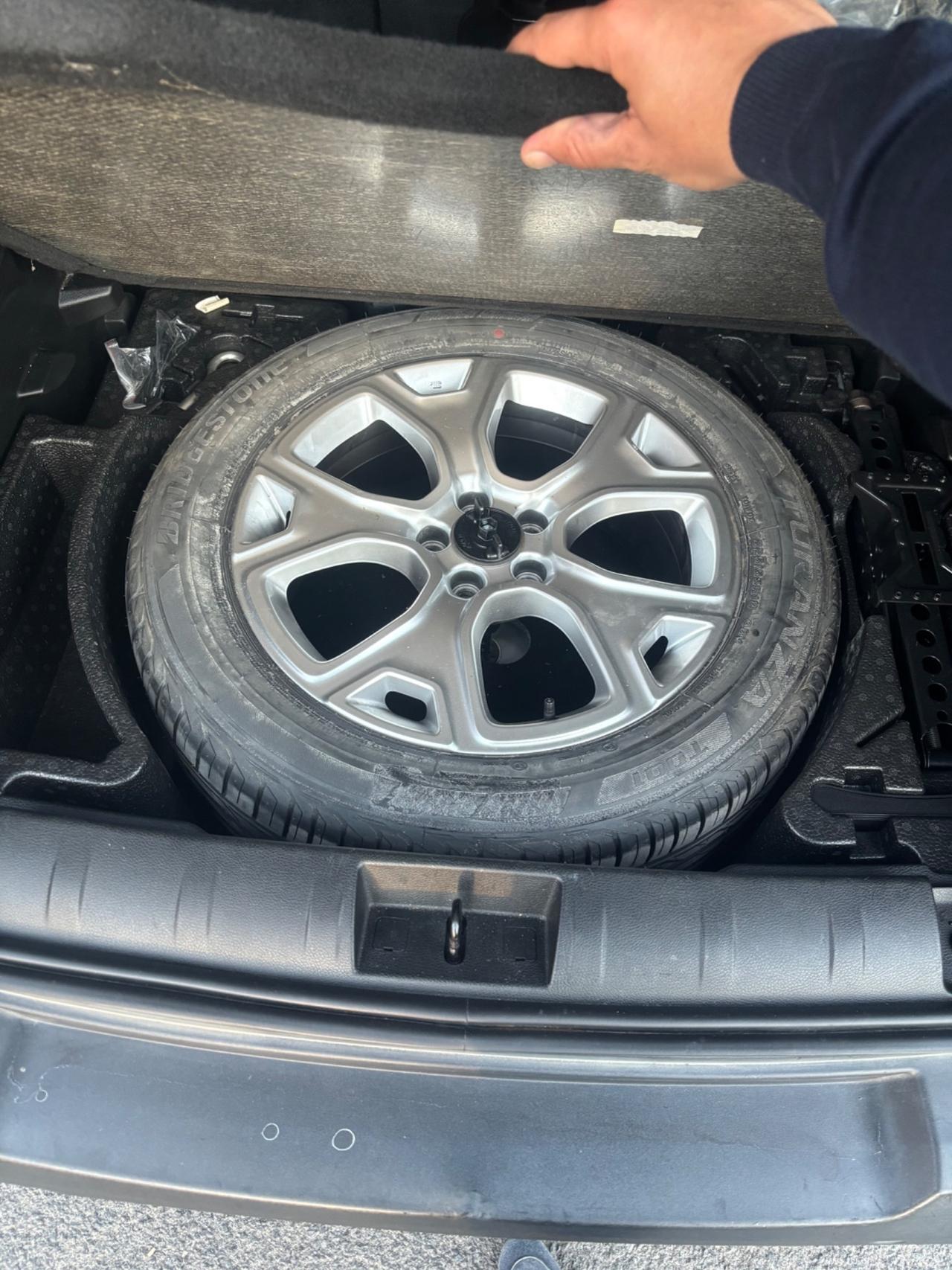 Jeep Renegade TOTAL BLACK 2020 FULL LED AUTOMATICA