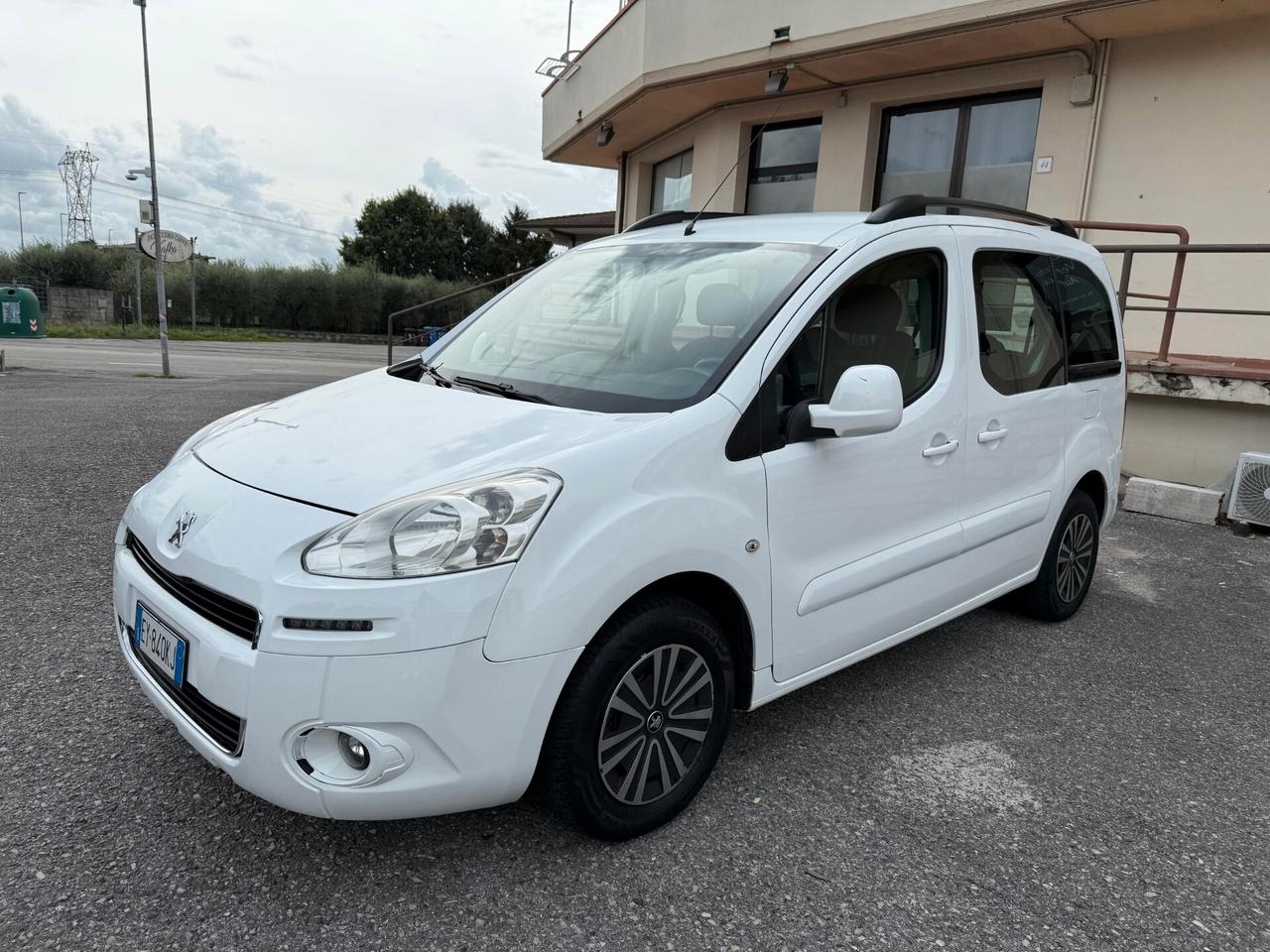 Peugeot Partner Tepee 1.6 HDi 92CV Outdoor