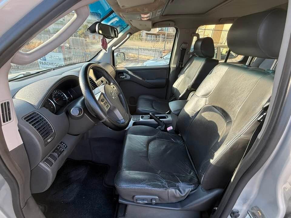 Nissan Pathfinder 2.5 dCi XE Plus 4x4 7 posti