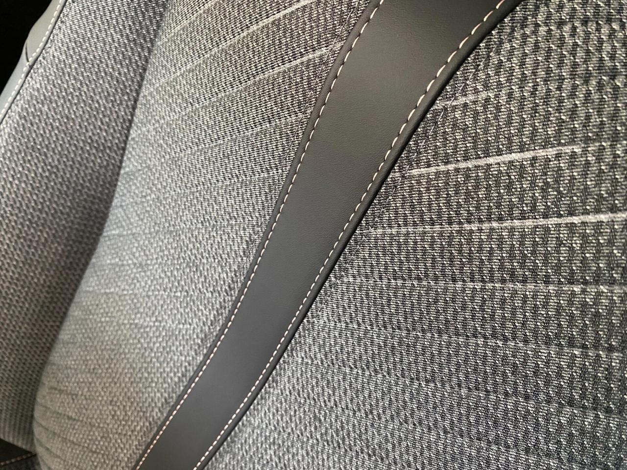 Peugeot 2008 PureTech 100 S&S Allure