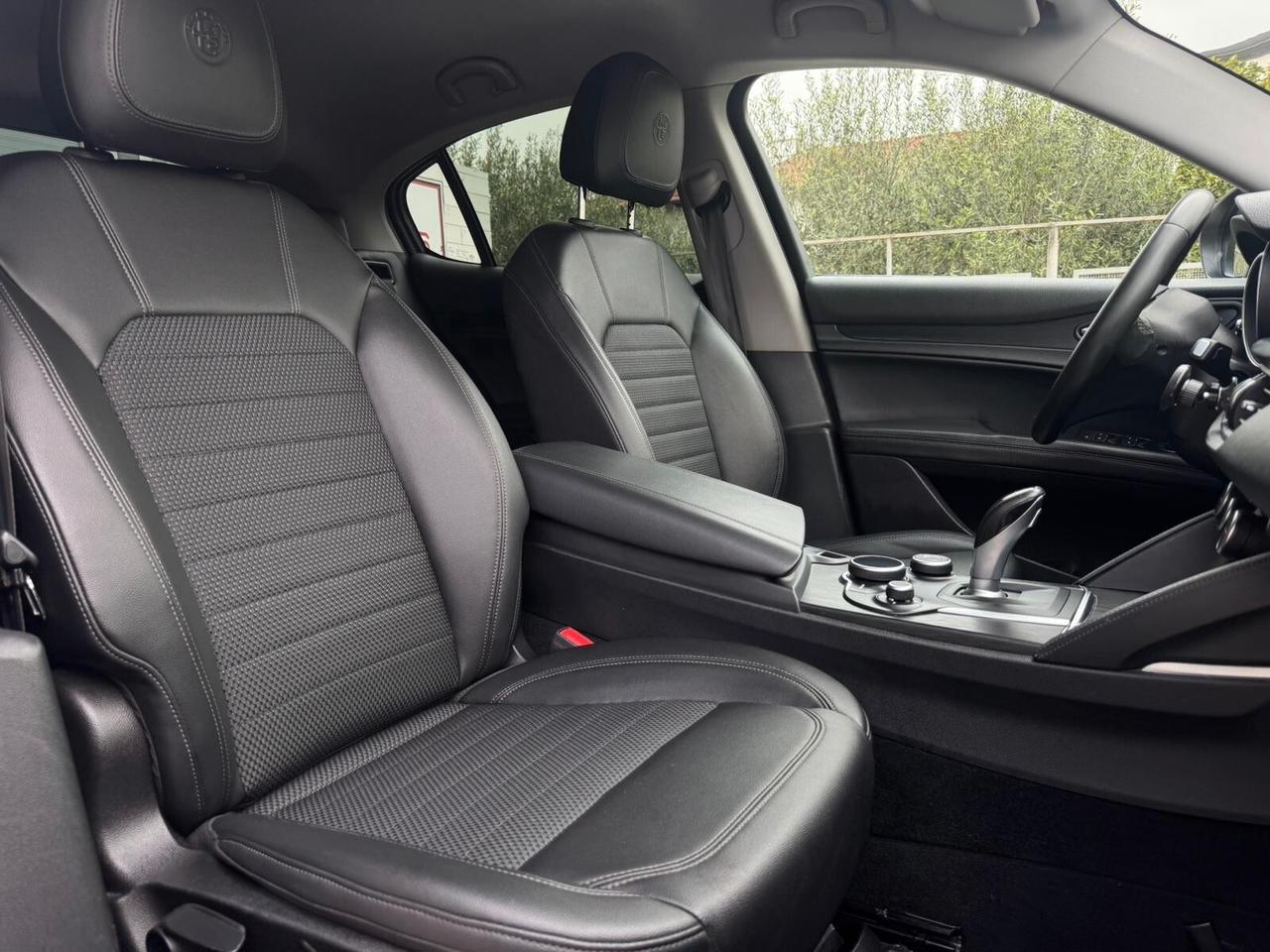 Alfa Romeo Stelvio 2.2 Turbodiesel 210 CV AT8 Q4 Super