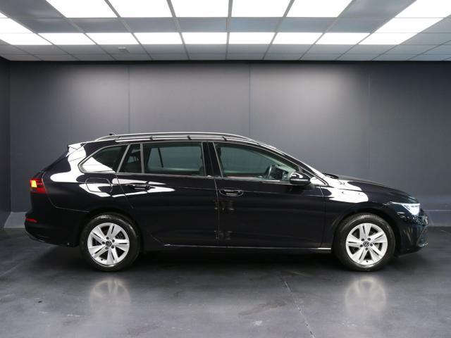 VOLKSWAGEN Golf Variant 1.0 TSI Life