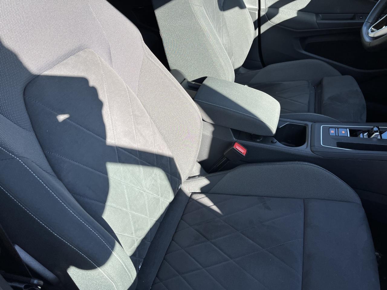 VW GOLF 8 2000 TDI 150 CV DSG STYLE