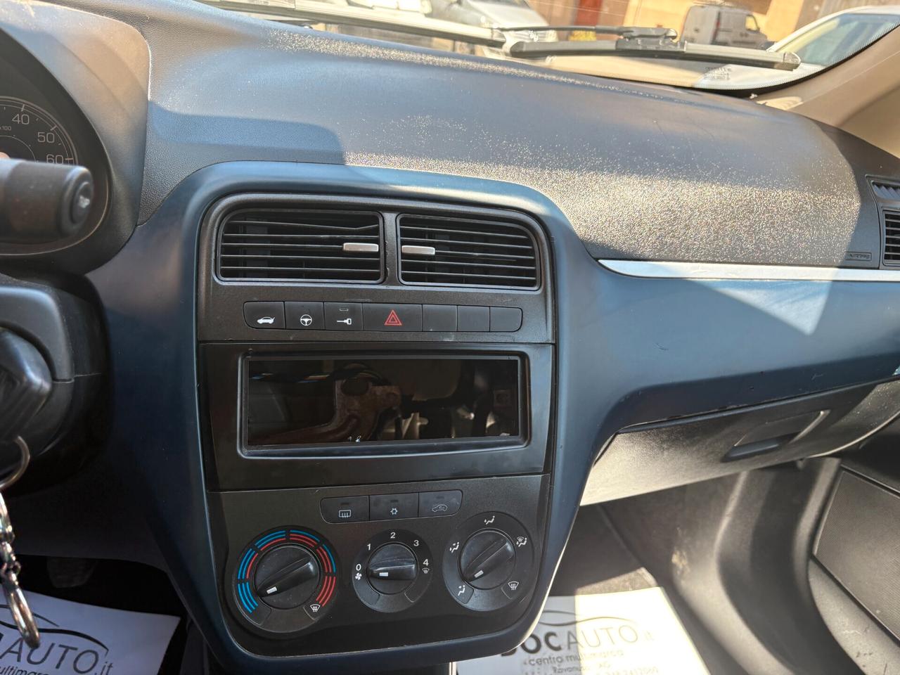 Fiat Grande Punto Grande Punto 1.3 MJT 75 CV 3 porte Active