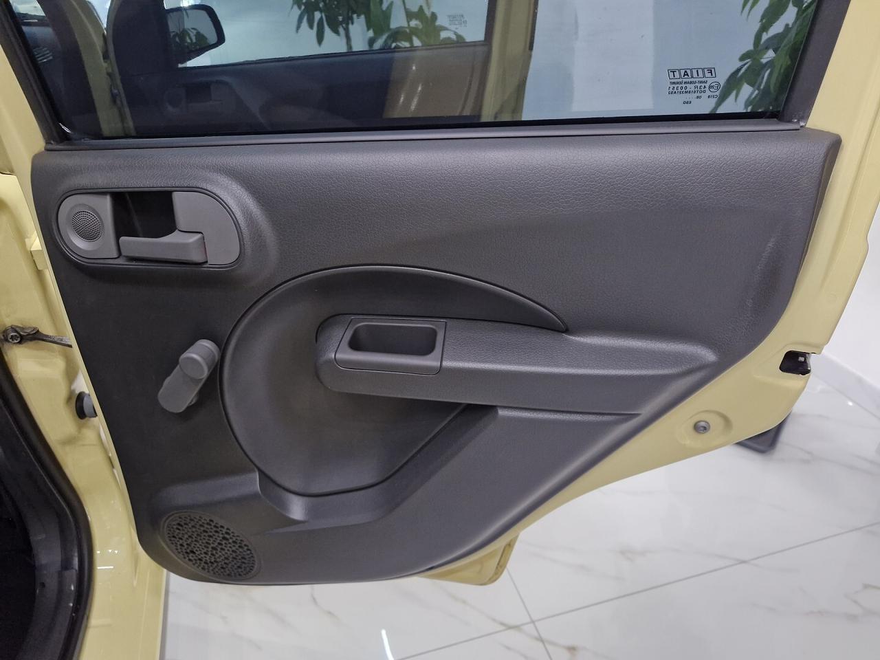 FIAT PANDA 1.2 BENZINA 60CV CAMBIO AUTOMATICO