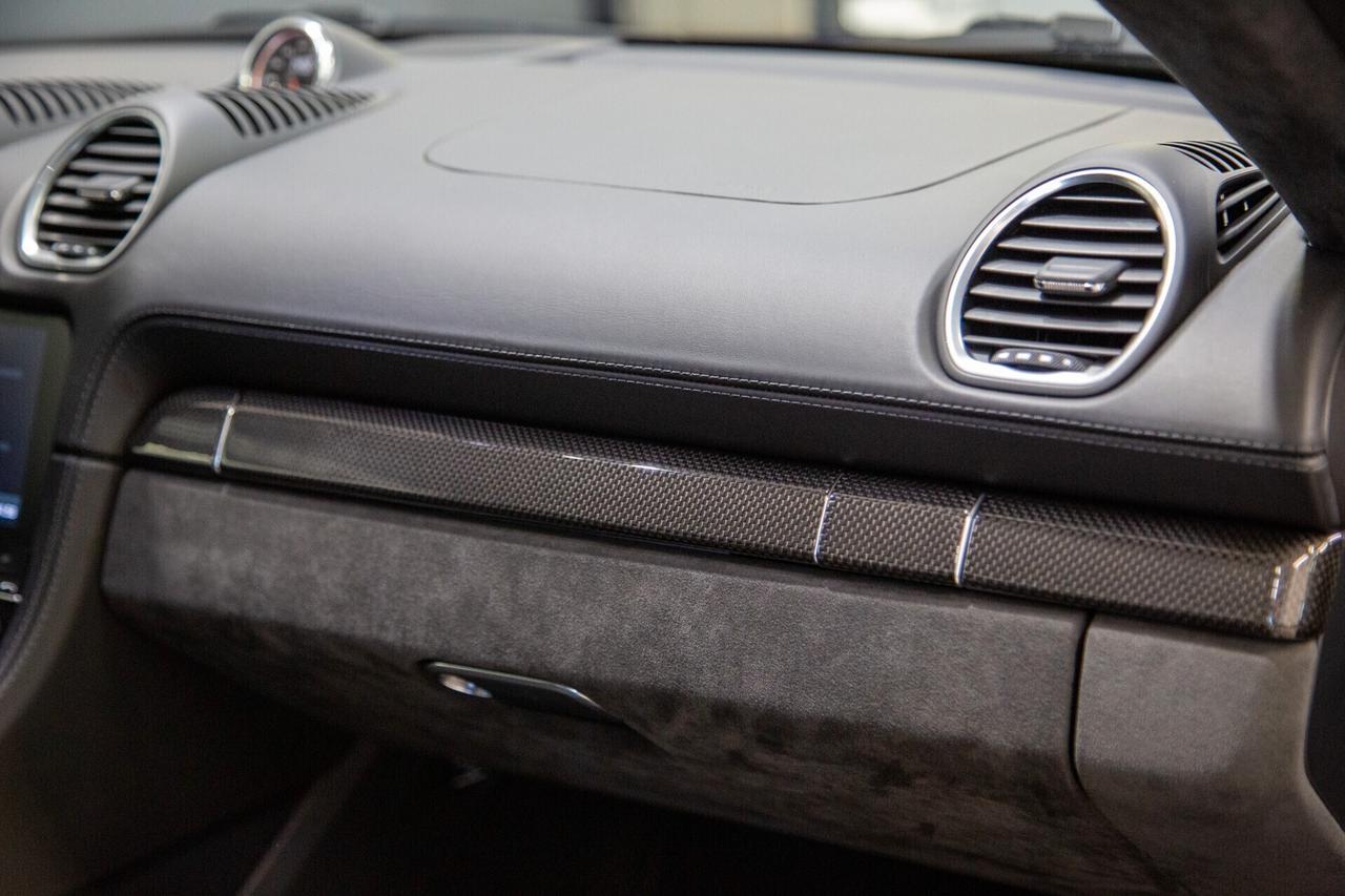 Porsche Cayman 718 GTS 4.0 Manuale