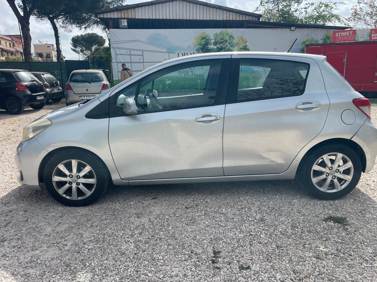 Toyota Yaris 1.4 D-4D 5 porte Lounge