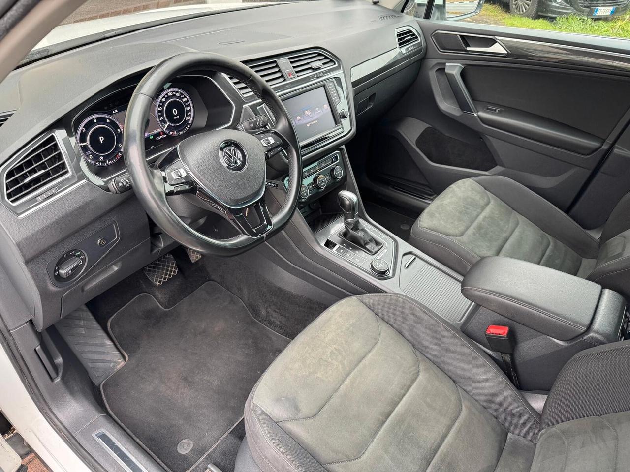 Volkswagen Tiguan 2.0 TDI SCR 4MOTION Business Technology