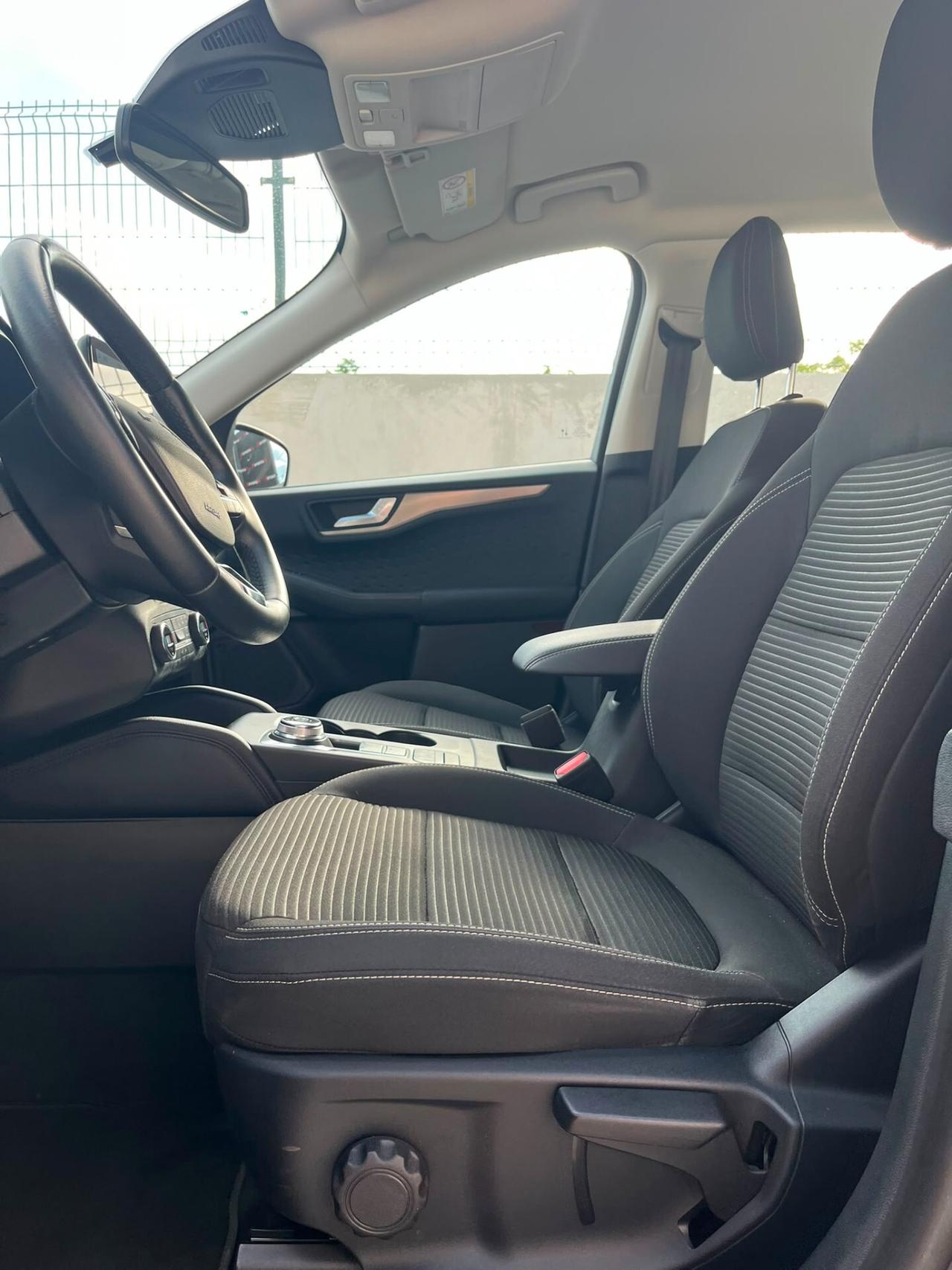 Ford Kuga 2.5 Plug In Hybrid 225 CV CVT 2WD Titanium