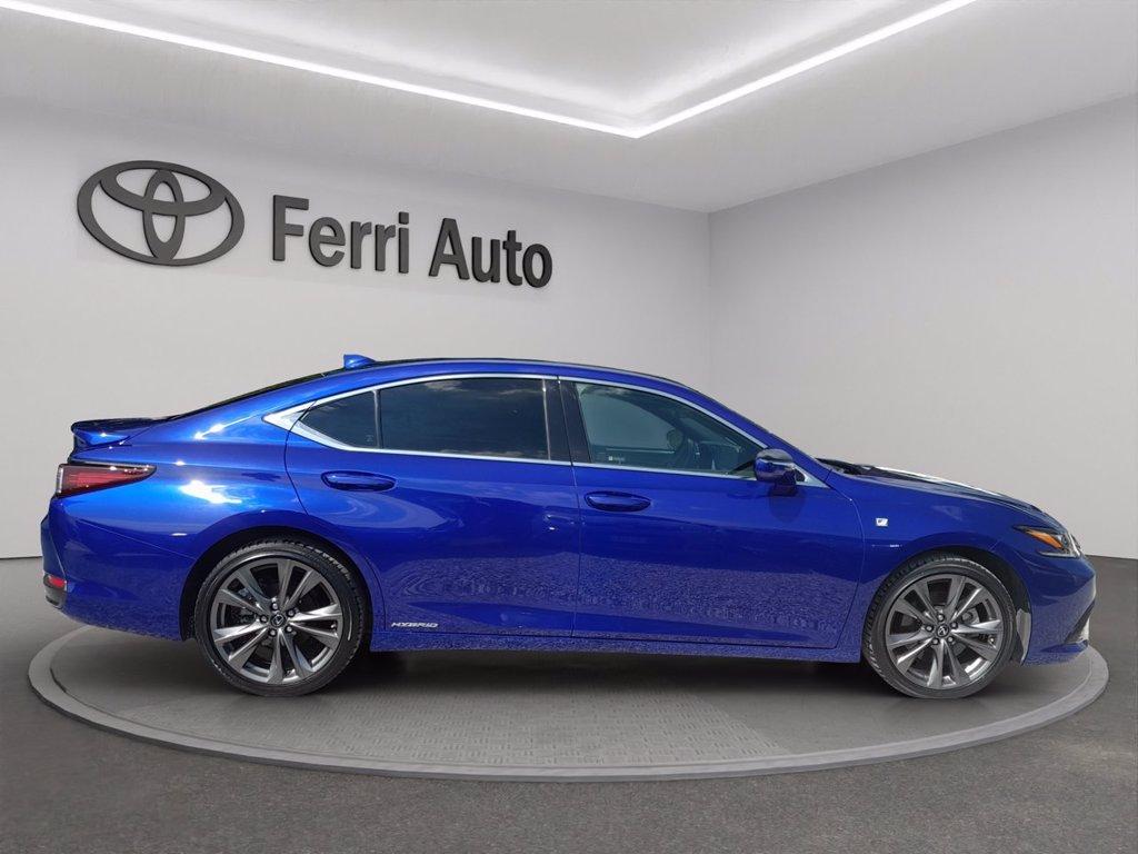 LEXUS Es 300h 2.5 executive cvt del 2020