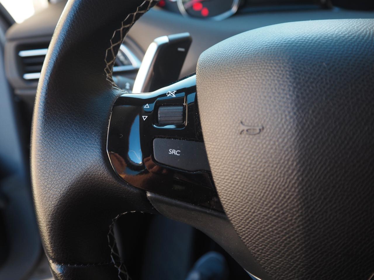 Peugeot 308 BlueHDi 130 S&S EAT8 Business