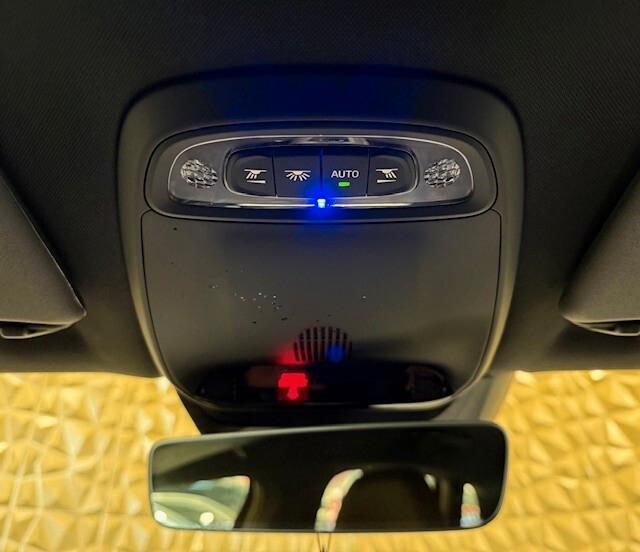 Volvo V40 D2 R-design