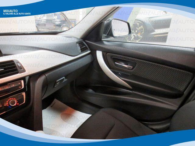 BMW 318 D Touring Business AUT EU6
