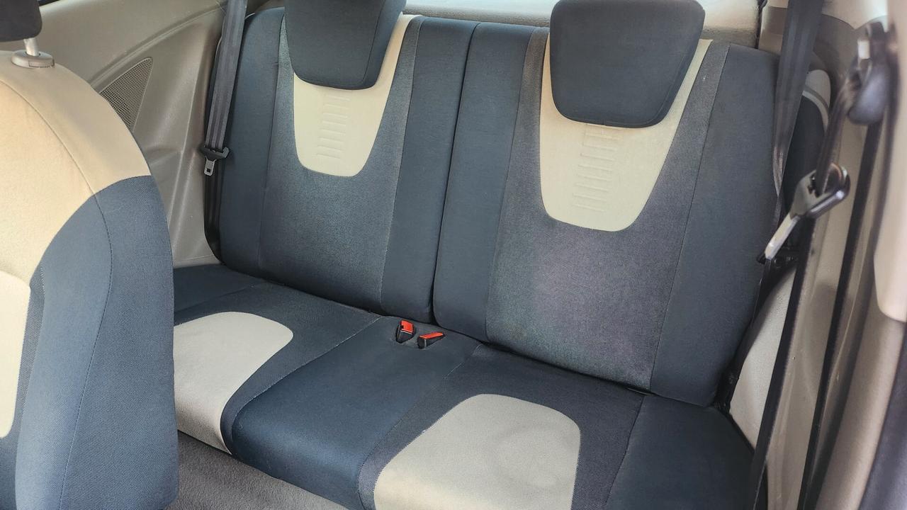 Ford Ka Ka+ 1.2 8V 69CV Titanium