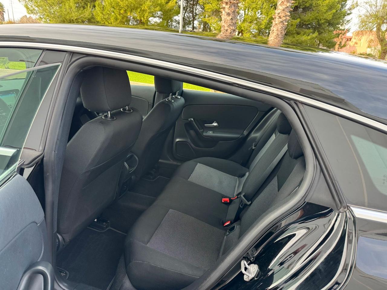 Mercedes CLA 180 d MOTORE MERCEDES FULL OPTIONALS