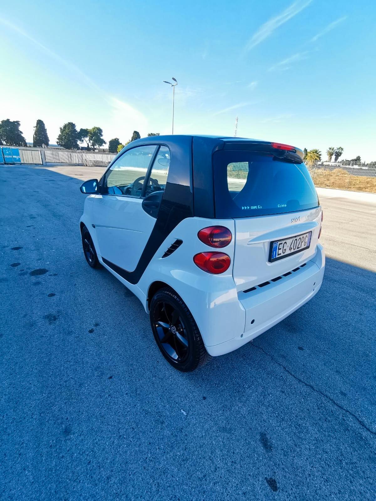 Smart ForTwo 800 40 kW coupé passion cdi