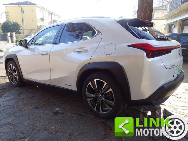 LEXUS UX 250h Premium