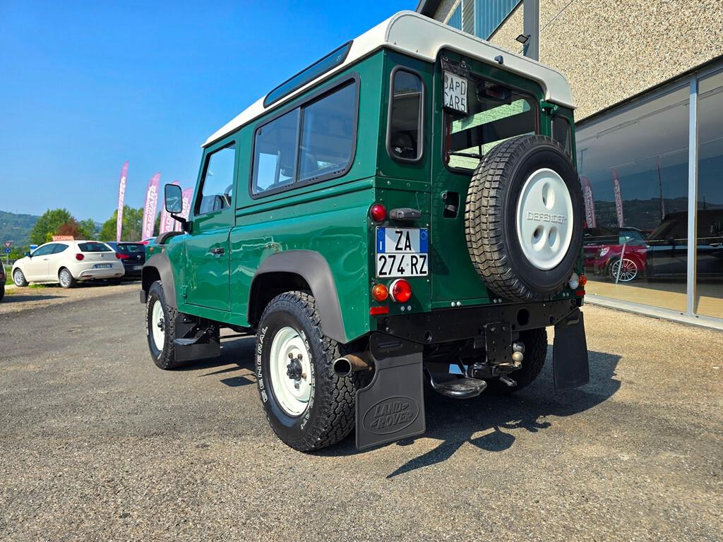 Land Rover Defender 90 2.5 Td5 Station Wagon E