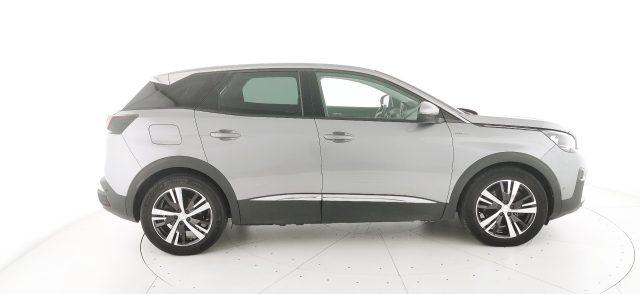 PEUGEOT 3008 Hybrid 225 e-EAT8 GT