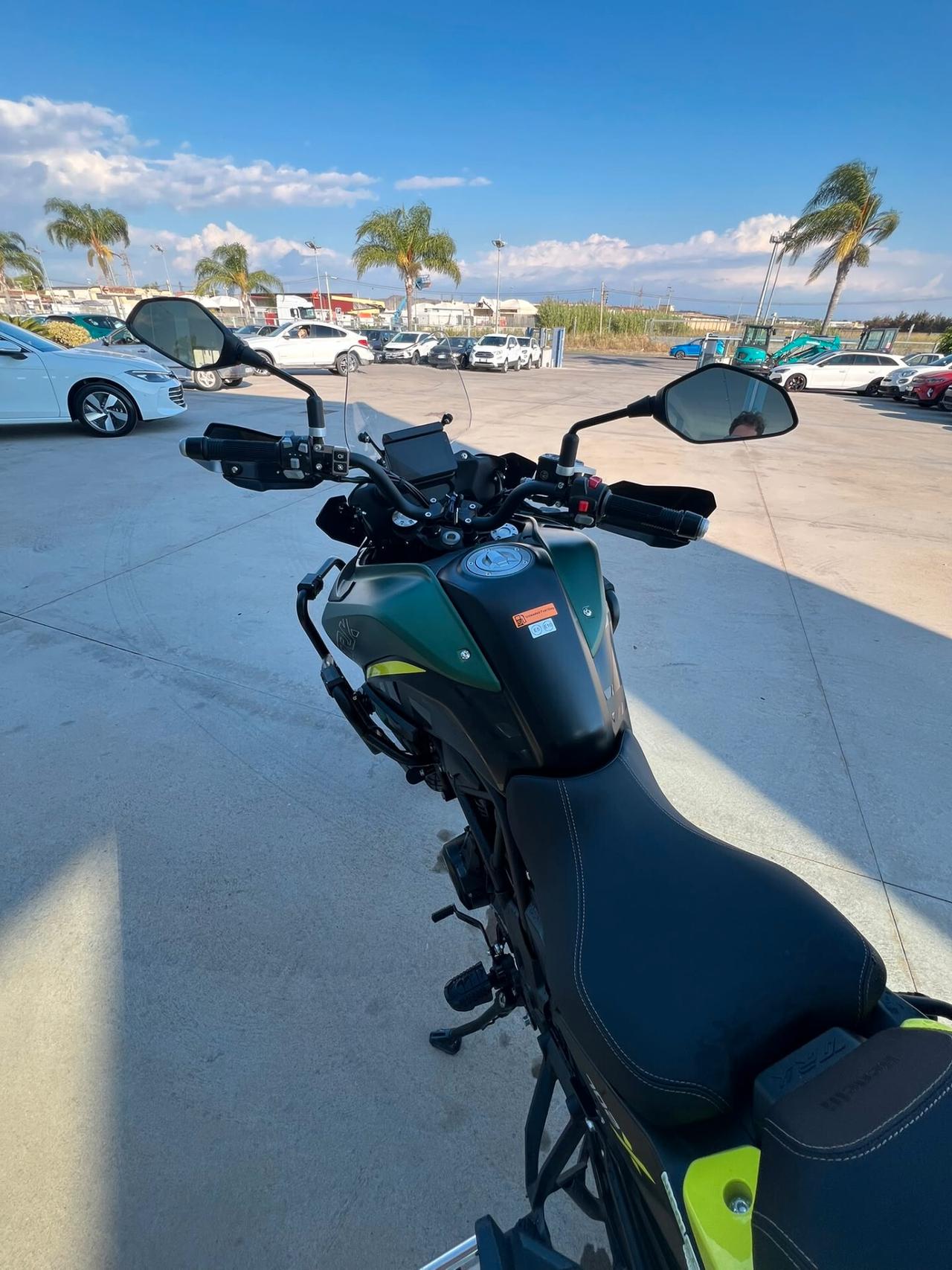 BENELLI TRK 702 X 7 valigie