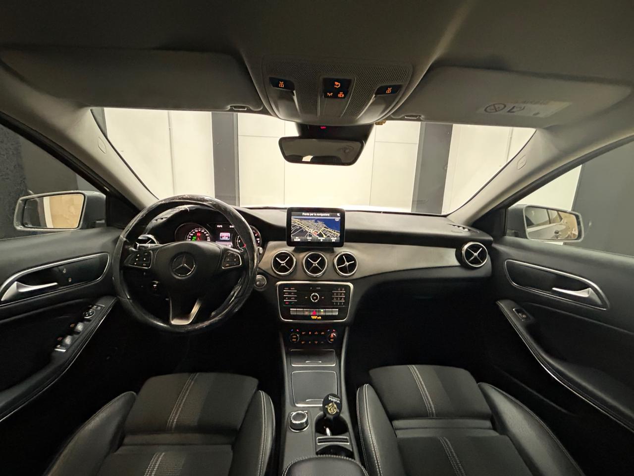 Mercedes-benz GLA 180 d Automatic Sport