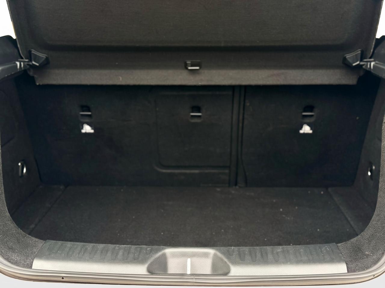 MERCEDES-BENZ A 180 EXECUTIVE AUTOMATICA — SEDILI SPORTIVI, PALETTE, CRUISE CONTROL