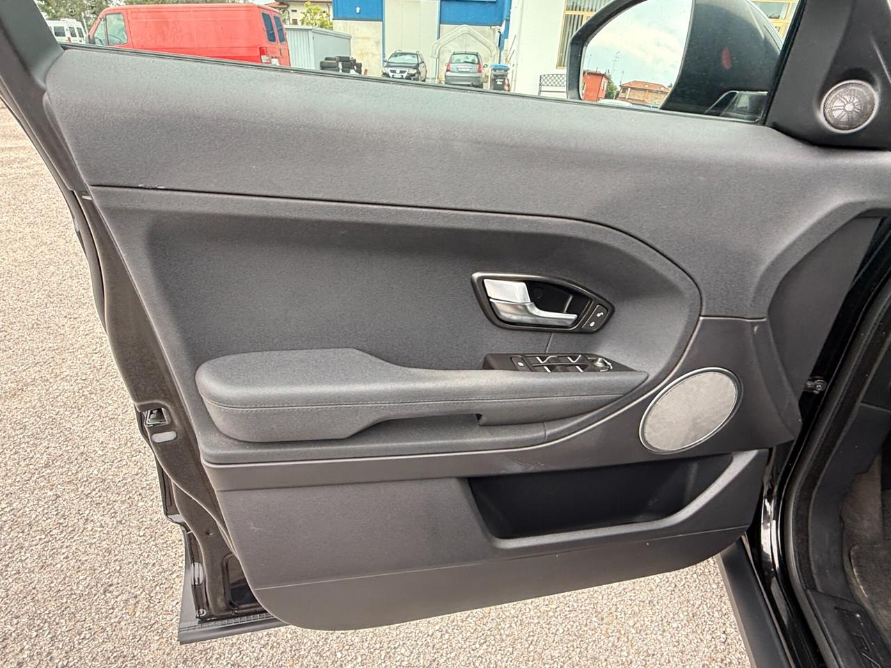Land Rover Range Evoque 2.2 TD4 5p. Dynamic
