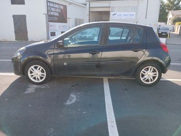 Renault Clio 1.4 Per Neopatentati